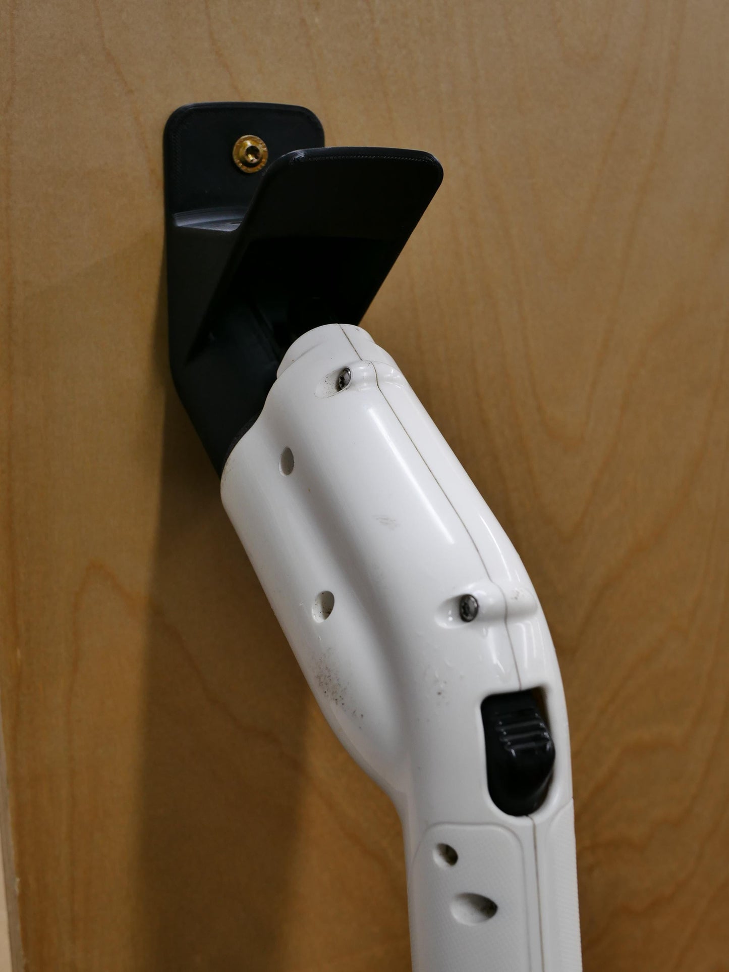 EV Charger Wall Mount (J1772)