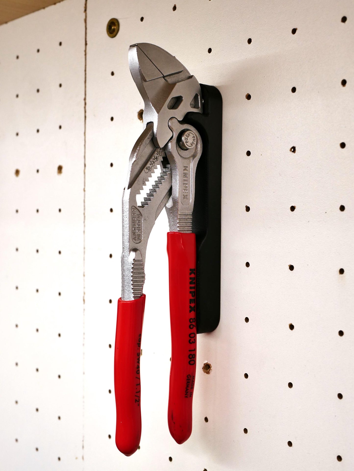 Knipex Pliers Wrench Wall Mount [180mm - 7.25"]